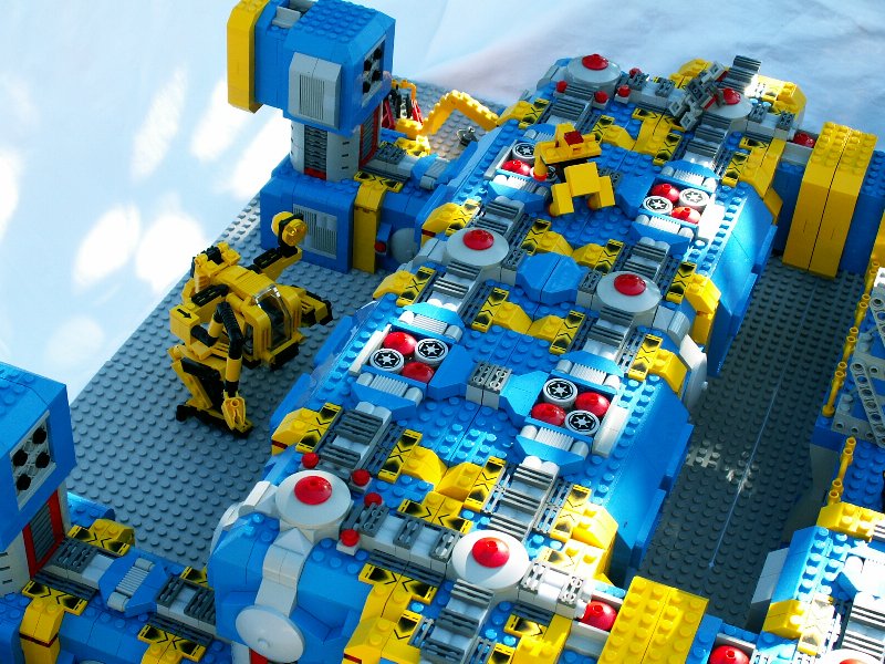 001-mechbay02-04.jpg