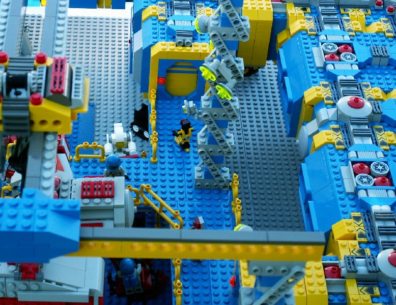 001-mechbay02-14.jpg
