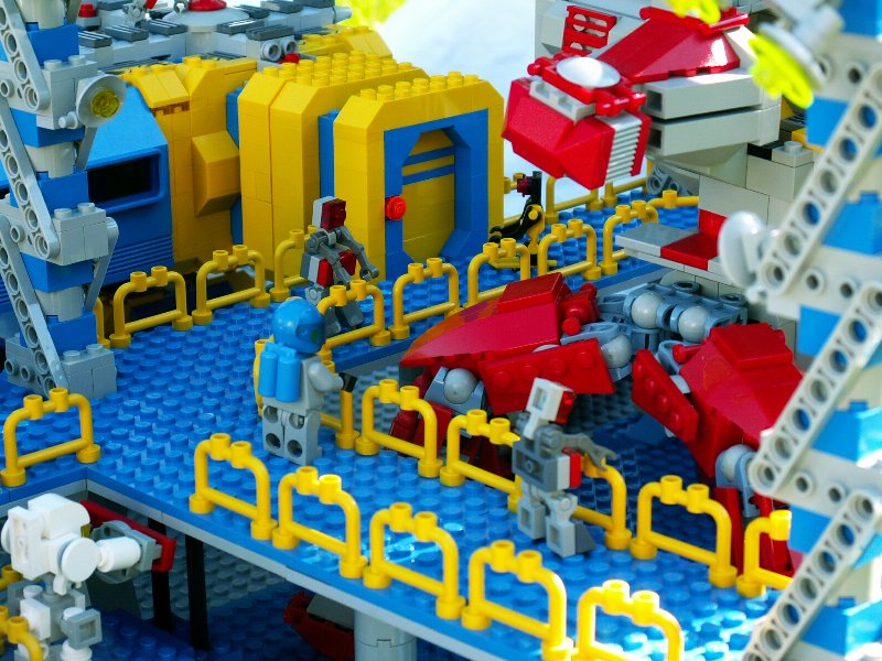 001-mechbay02-16.jpg