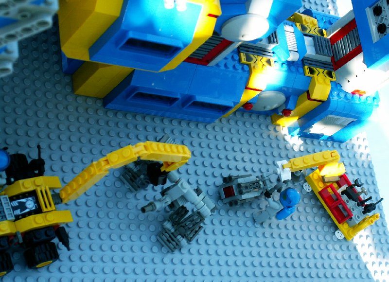 001-mechbay02-25.jpg