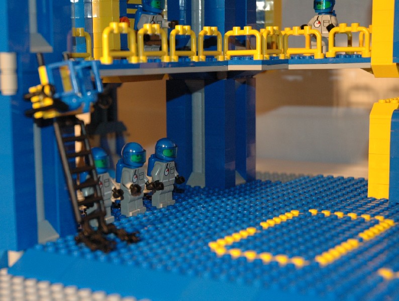 003-mechbay03-05.jpg