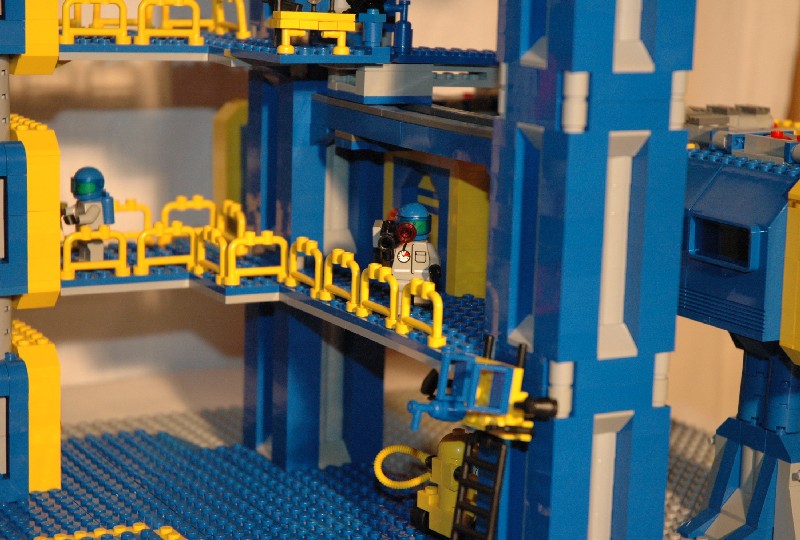 003-mechbay03-06.jpg