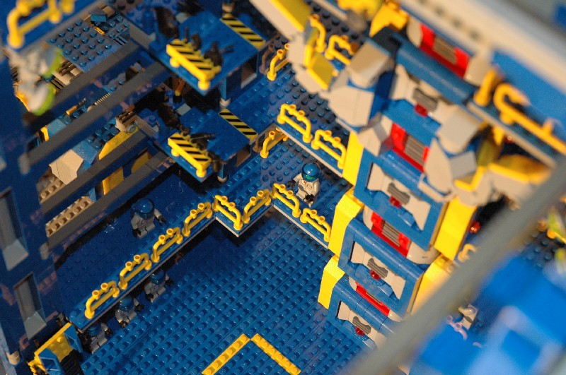 003-mechbay03-08.jpg