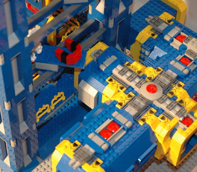 003-mechbay03-15.jpg
