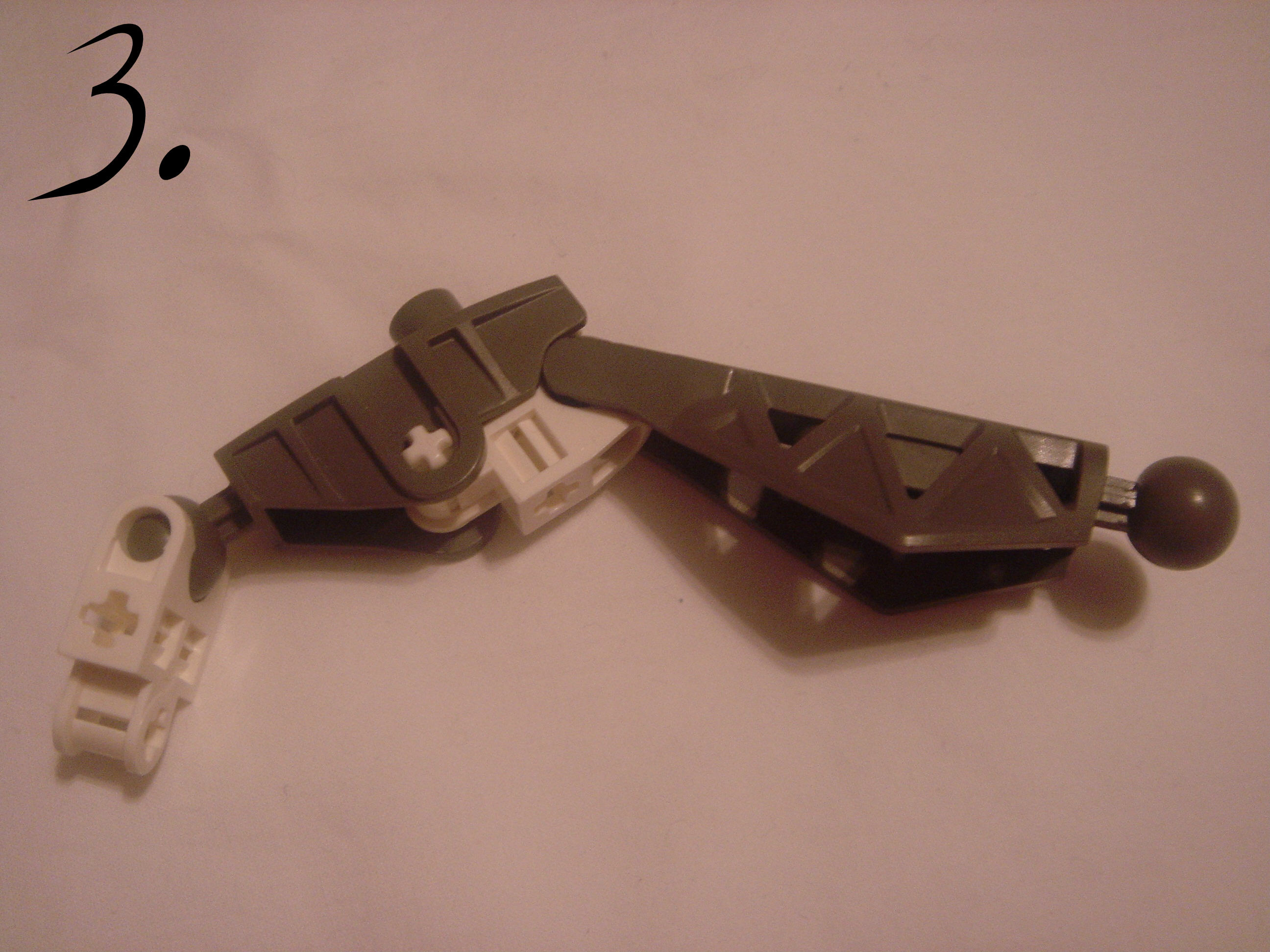 mna-arms03.jpg