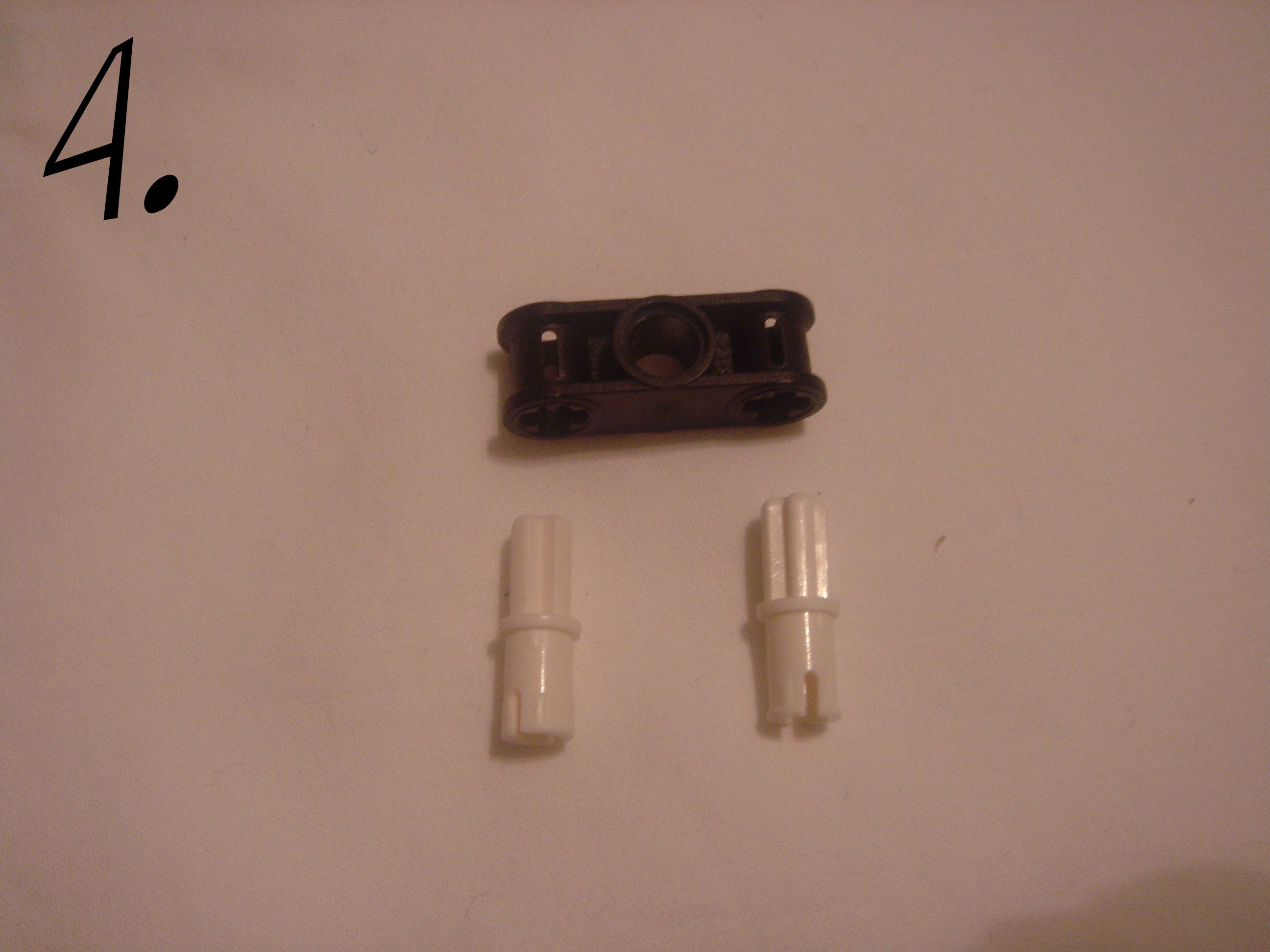 mna-arms04.jpg