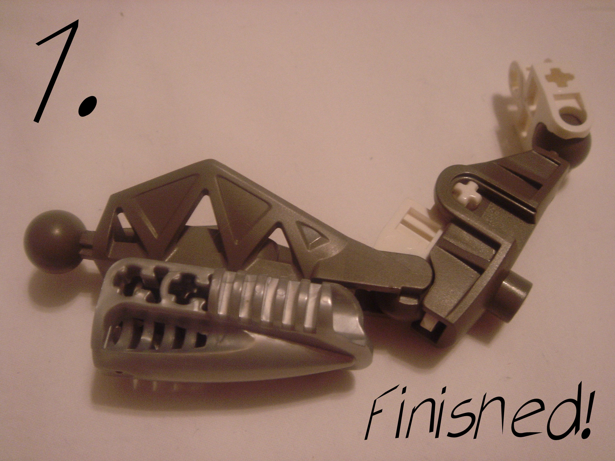 mna-arms07.jpg