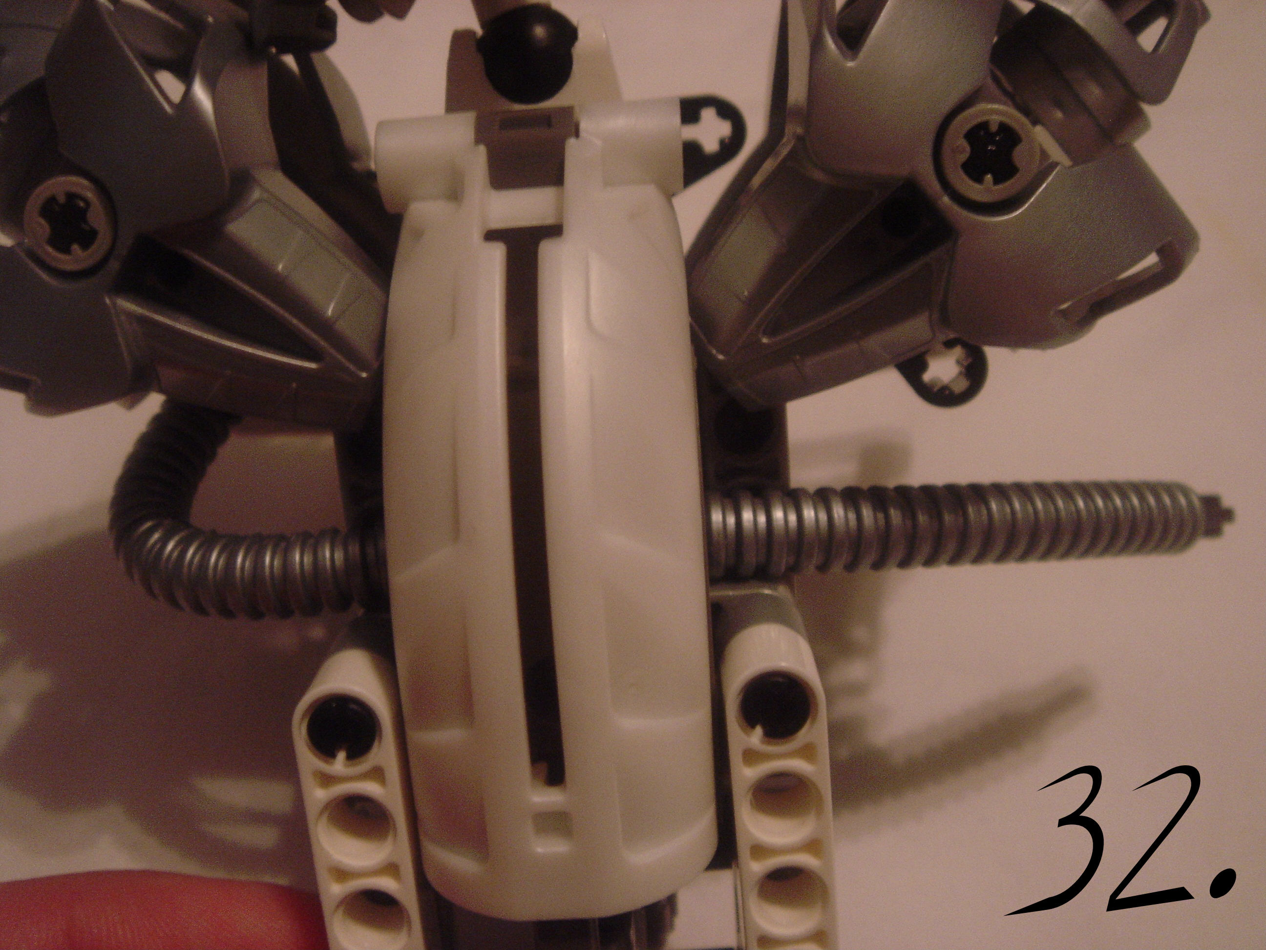mna-uppertorso32.jpg