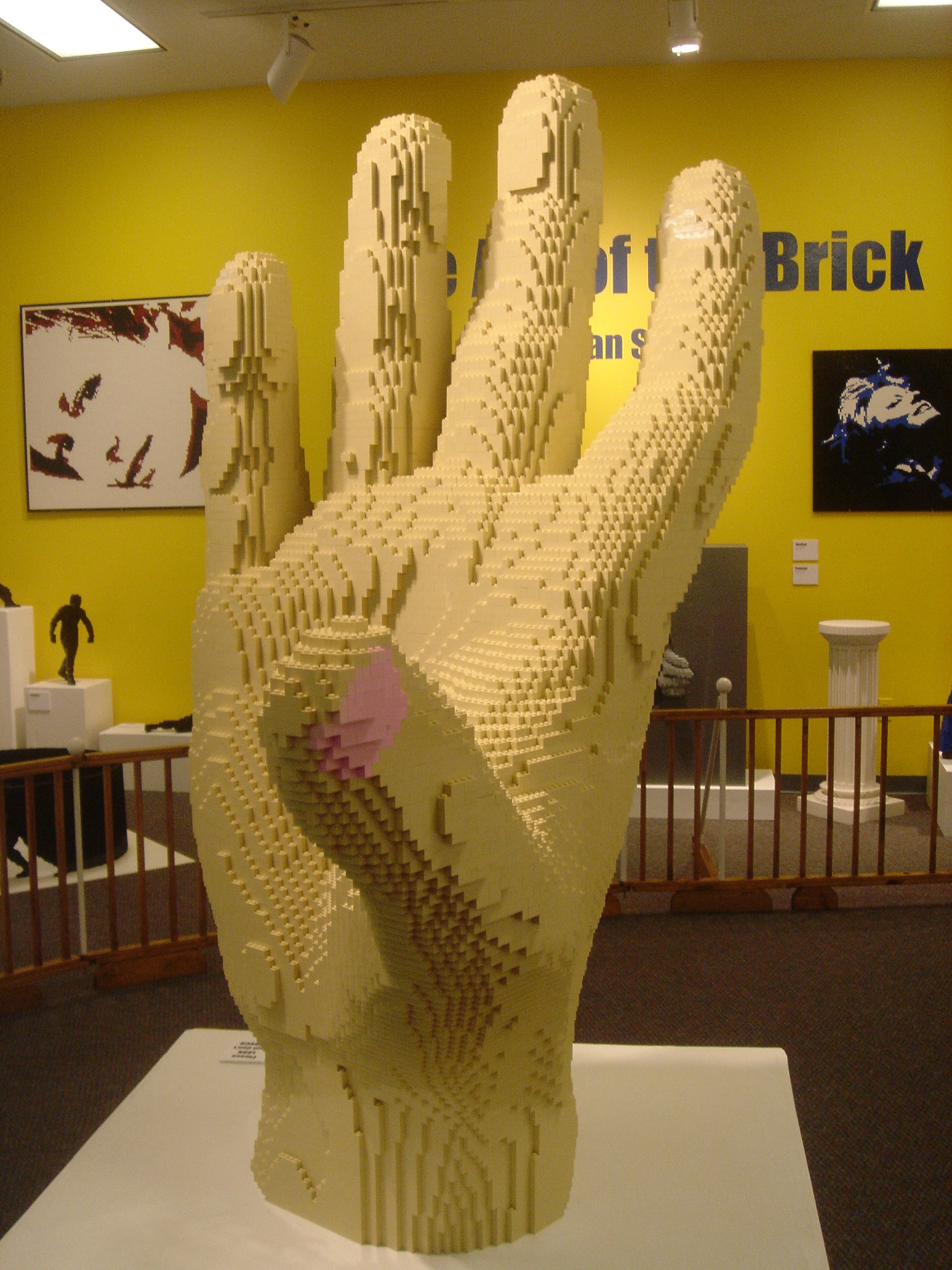 the_hand_01.jpg