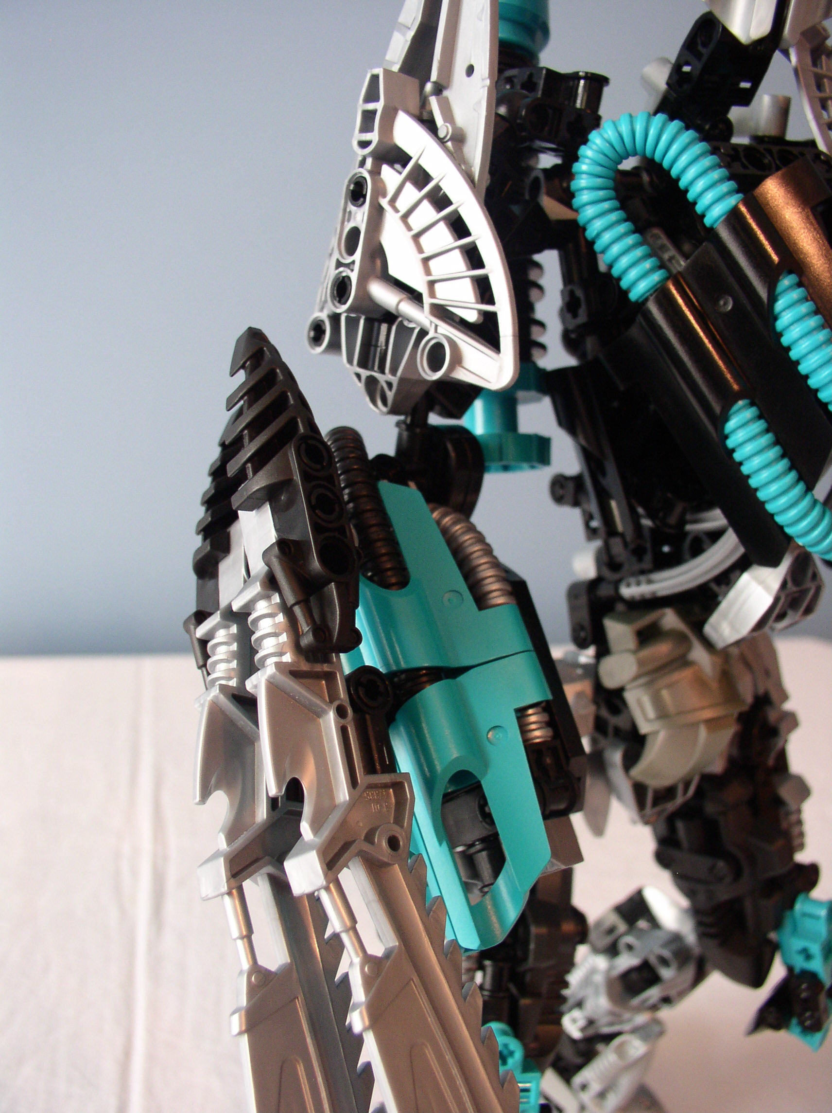 detail_rightarm.jpg