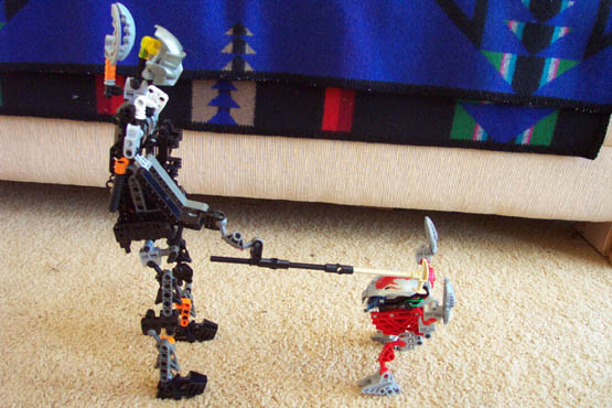 bioniclemancaught.jpg