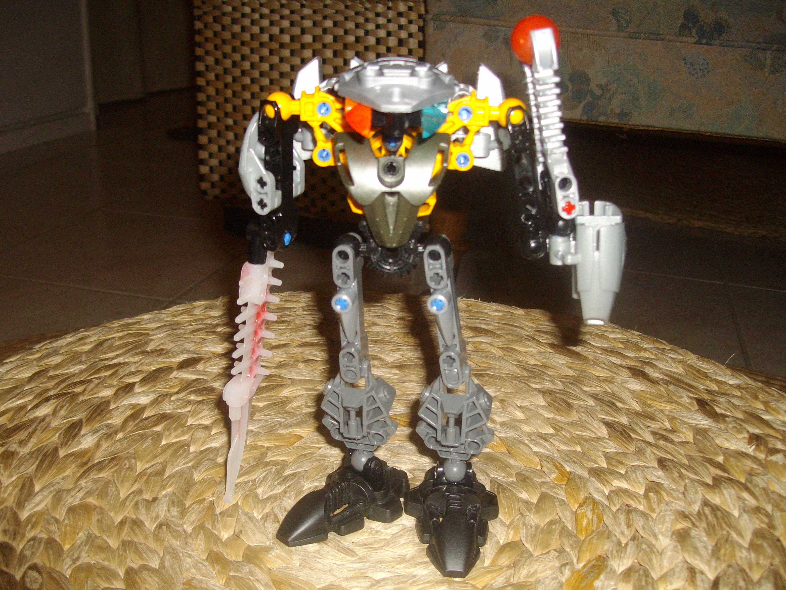 a-01_front.jpg