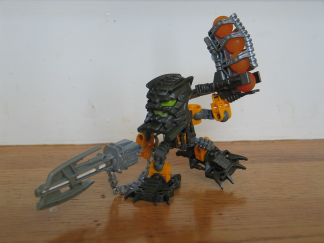 hewkiichibi3.jpg