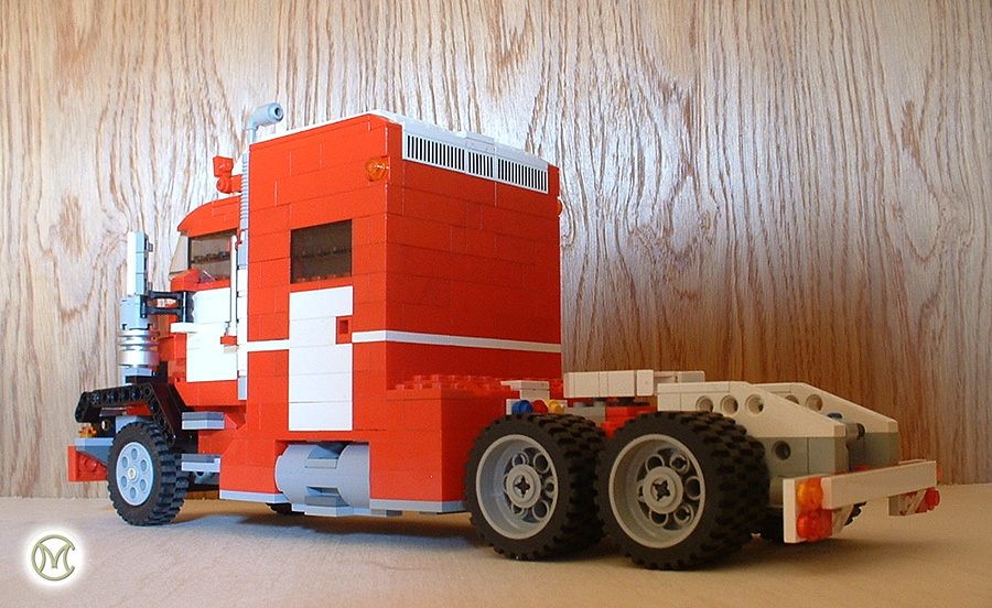 model_team_us_truck_rear_near_side.jpg