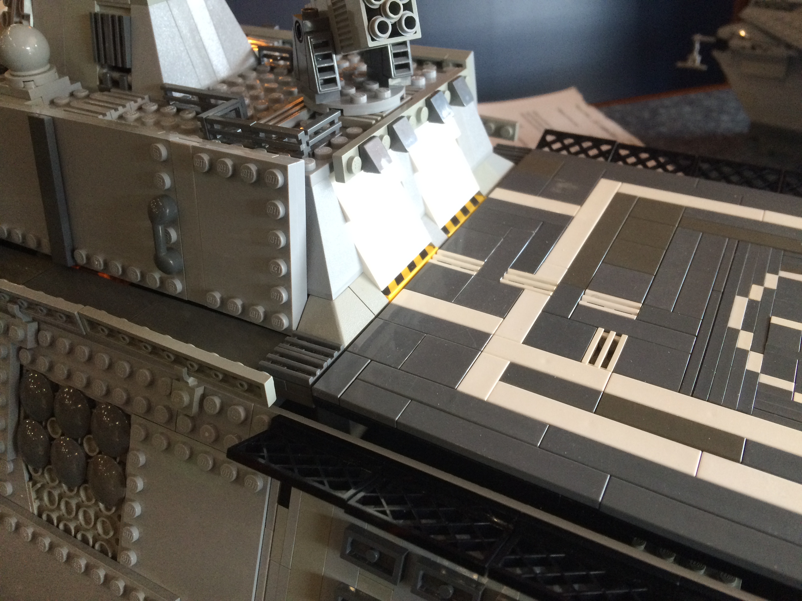 06-hangar.jpg