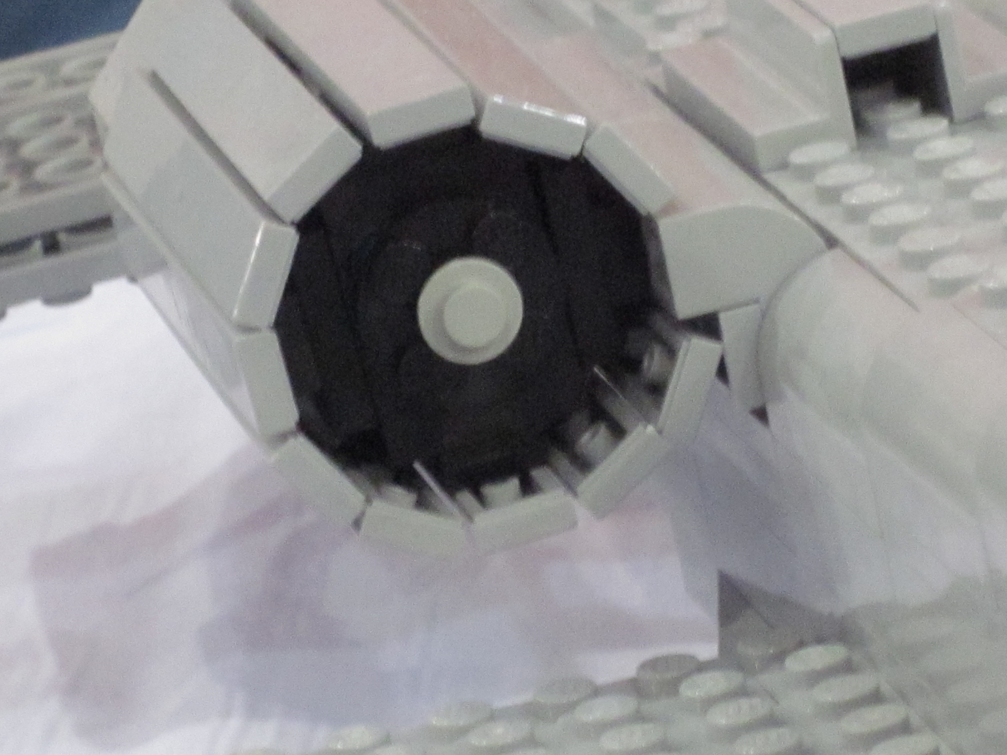 roundenginea10.jpg