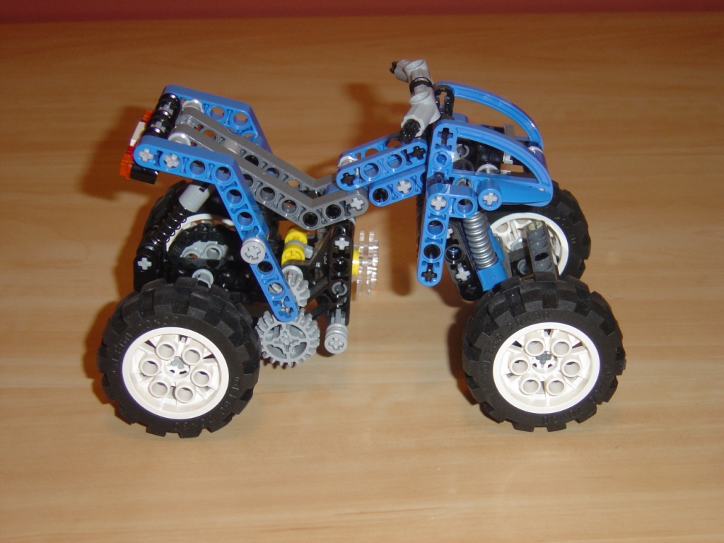 03-8382.jpg