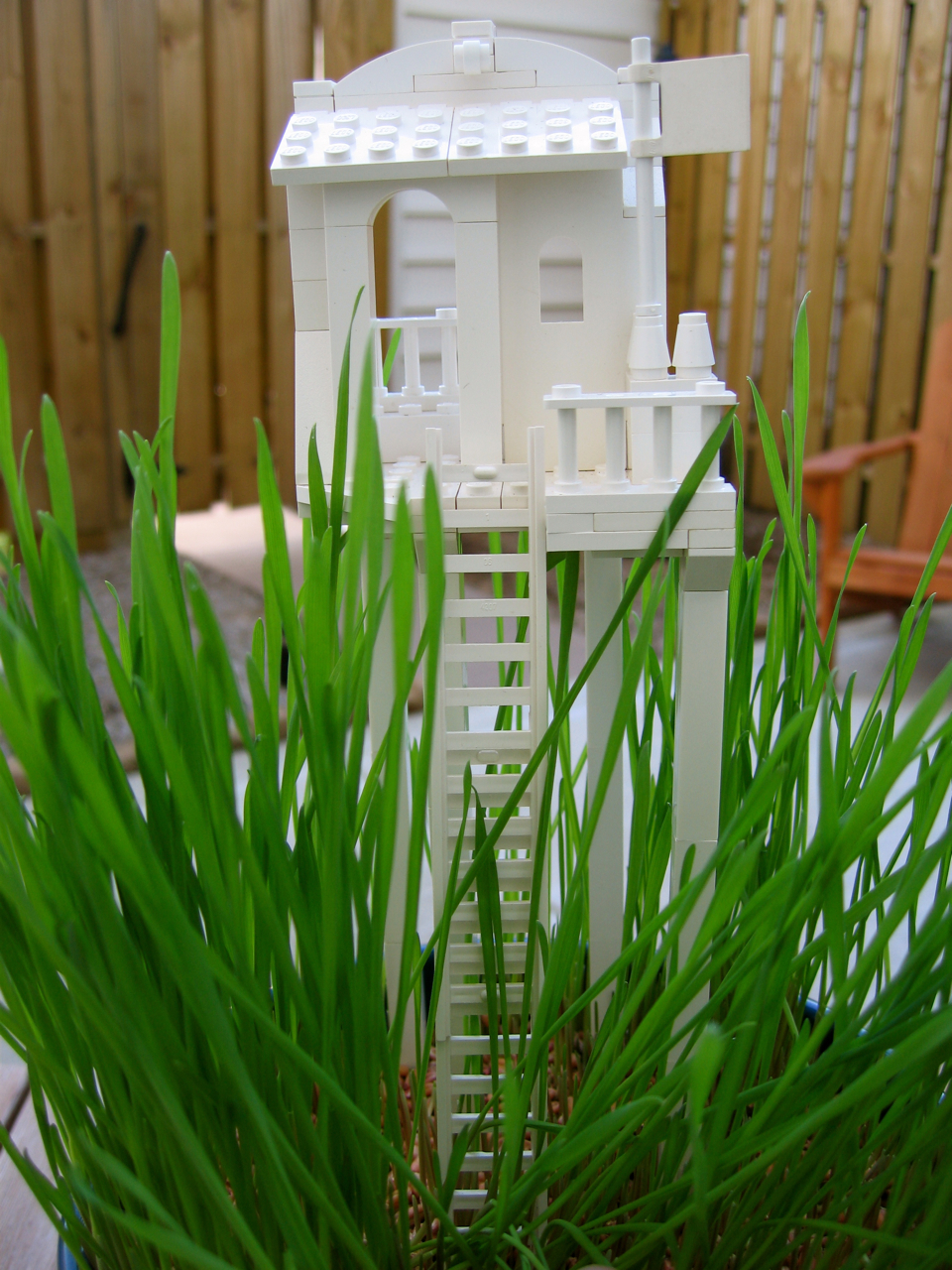 the_bob_blog_lego_grass_planter_8.jpg