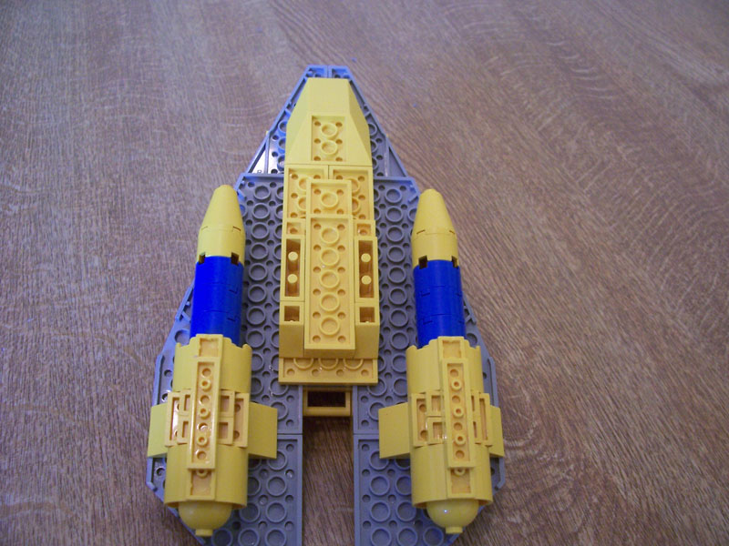 spaceship02_02.jpg
