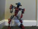 4redblueassassinpose.jpg