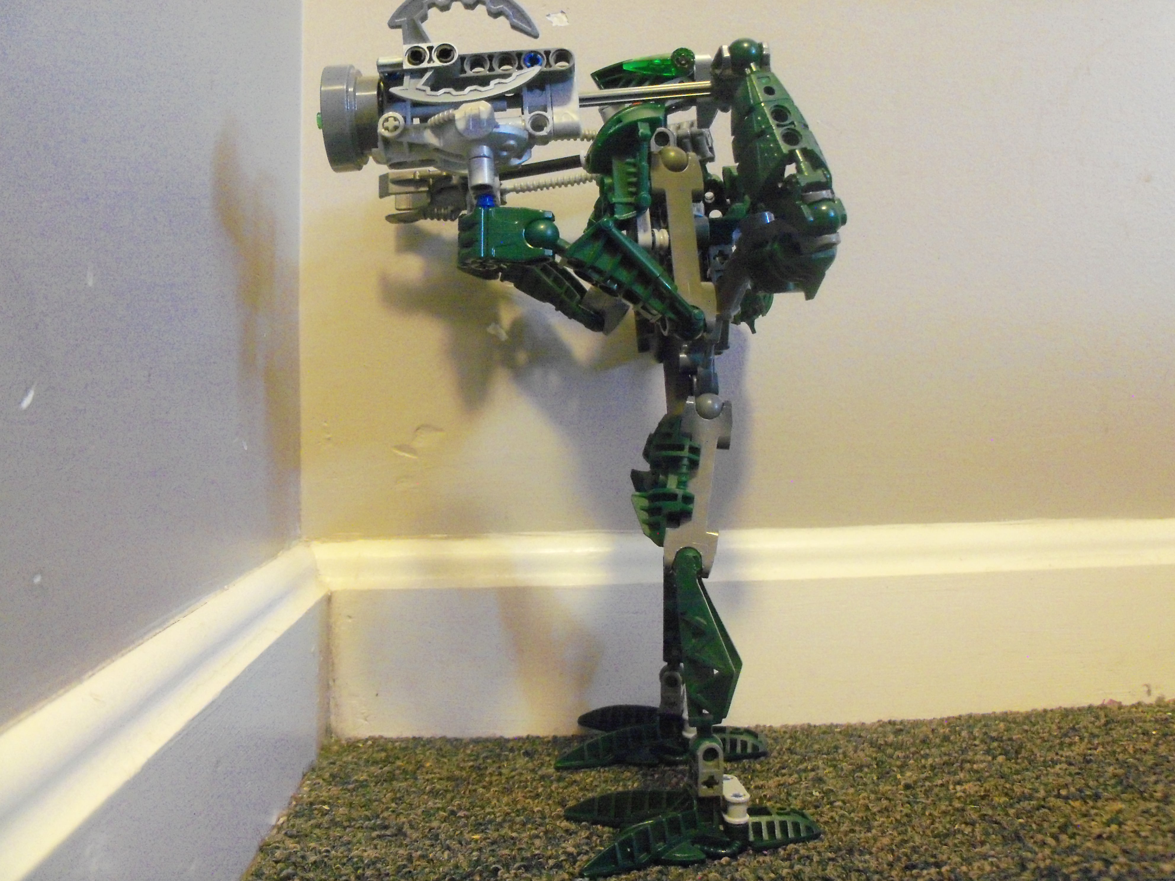 2shapeshifterassassinrangedformside.jpg