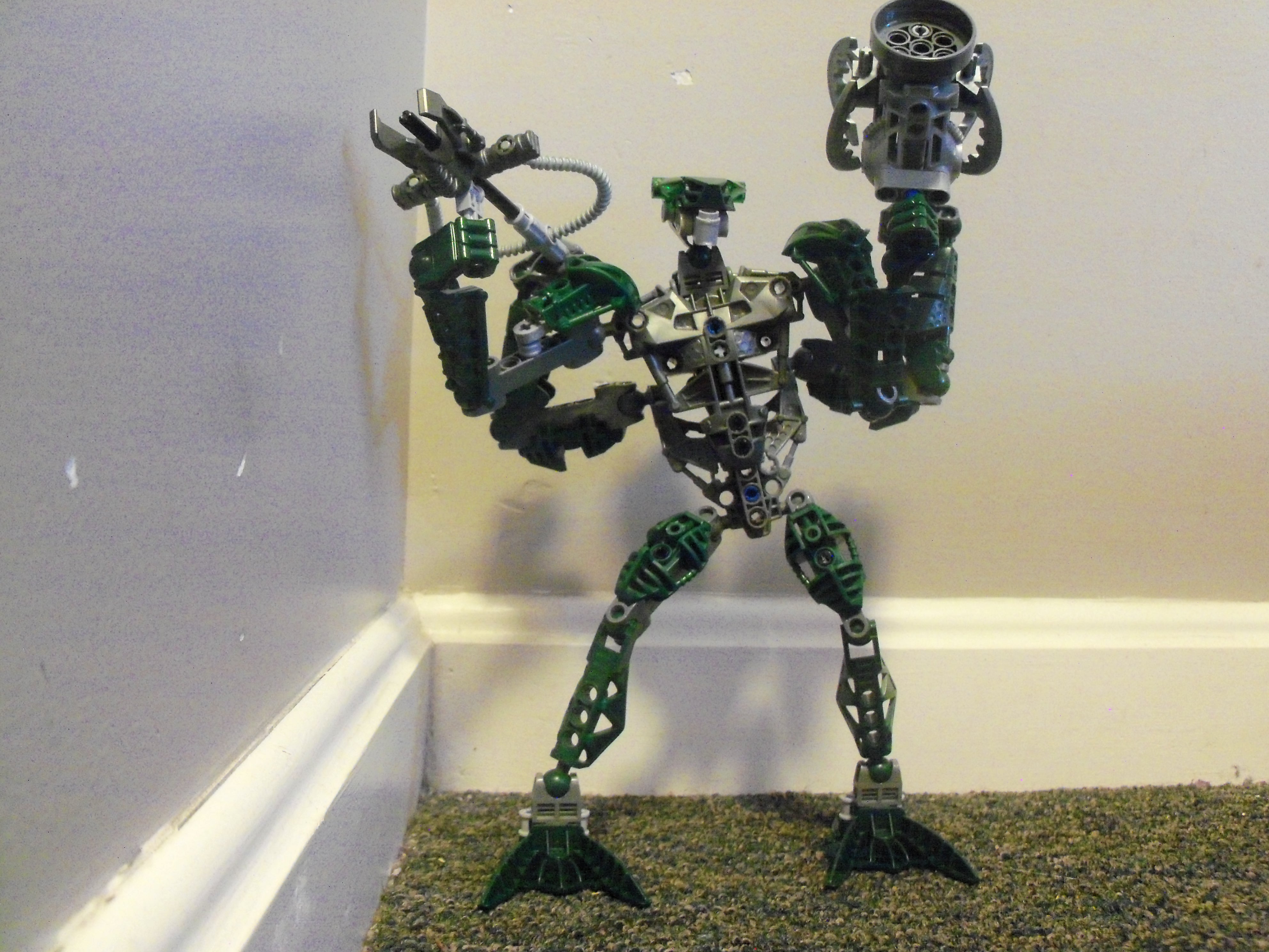 4shapeshifterassassinrangedformpose.jpg