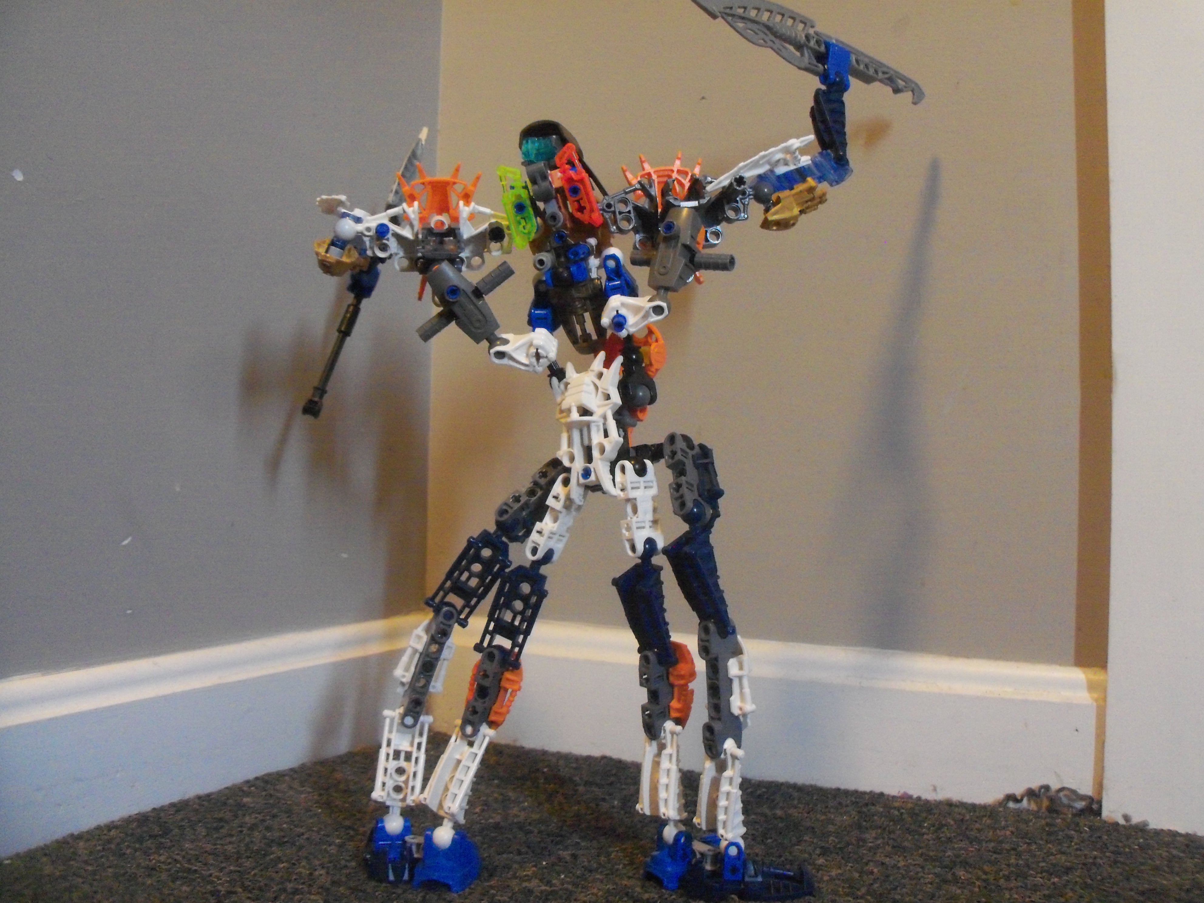aondumurubackpose.jpg