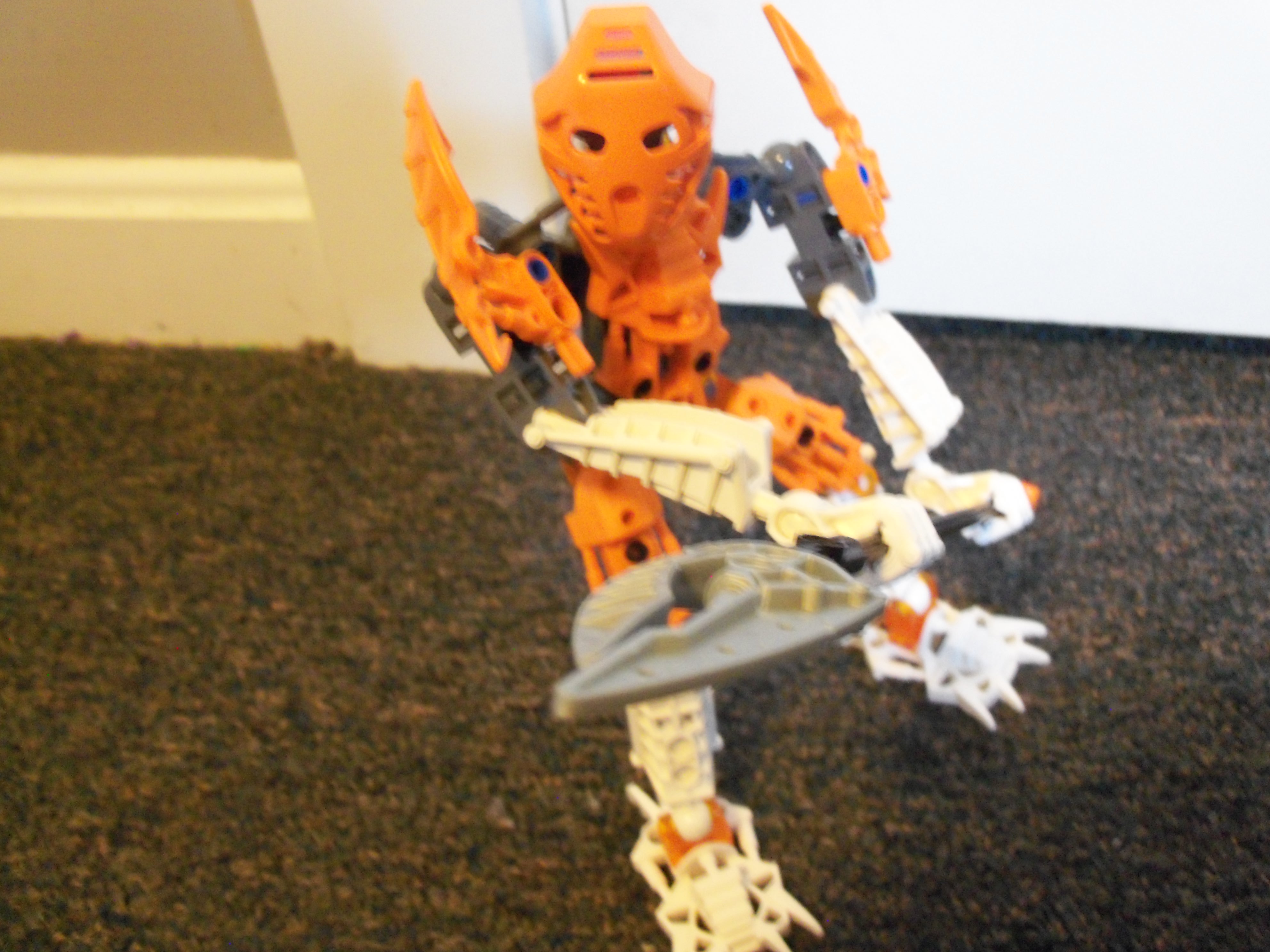 4toatanupose.jpg
