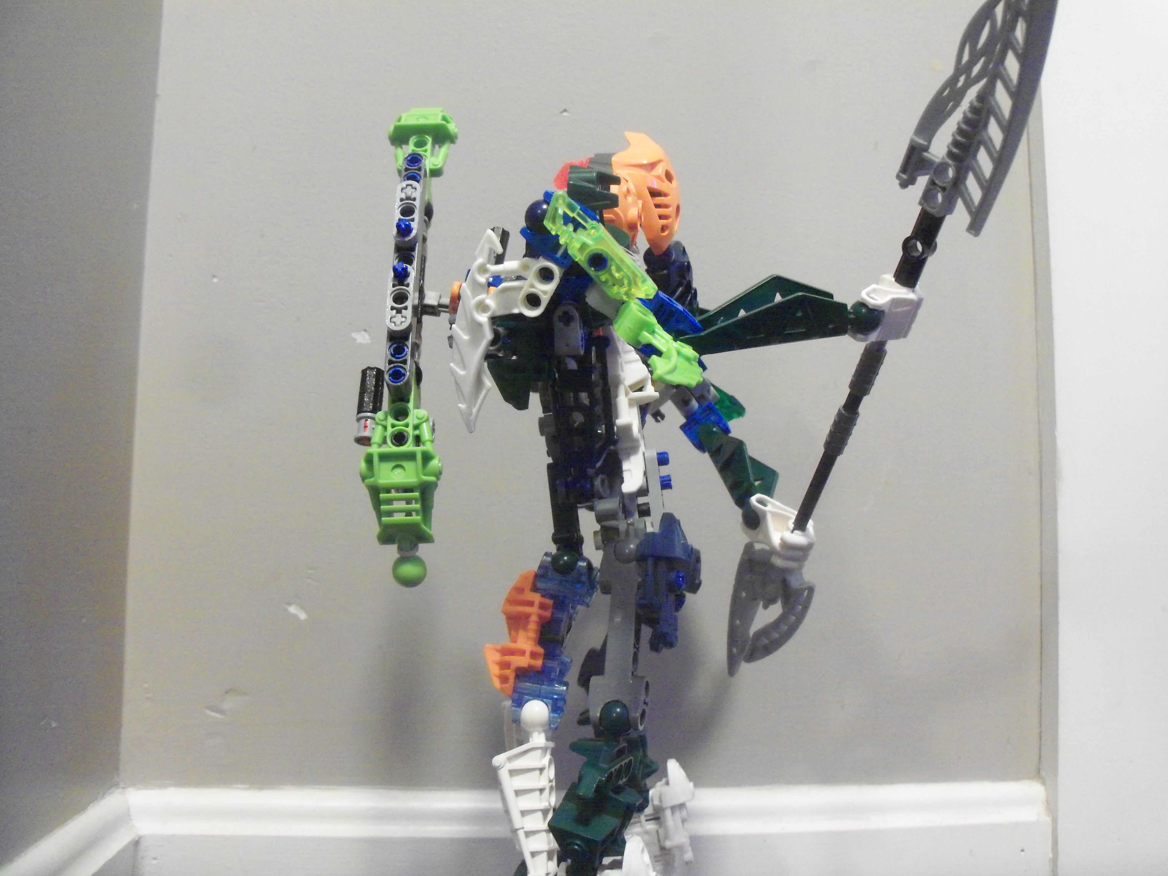 8samrunabowstowed.jpg