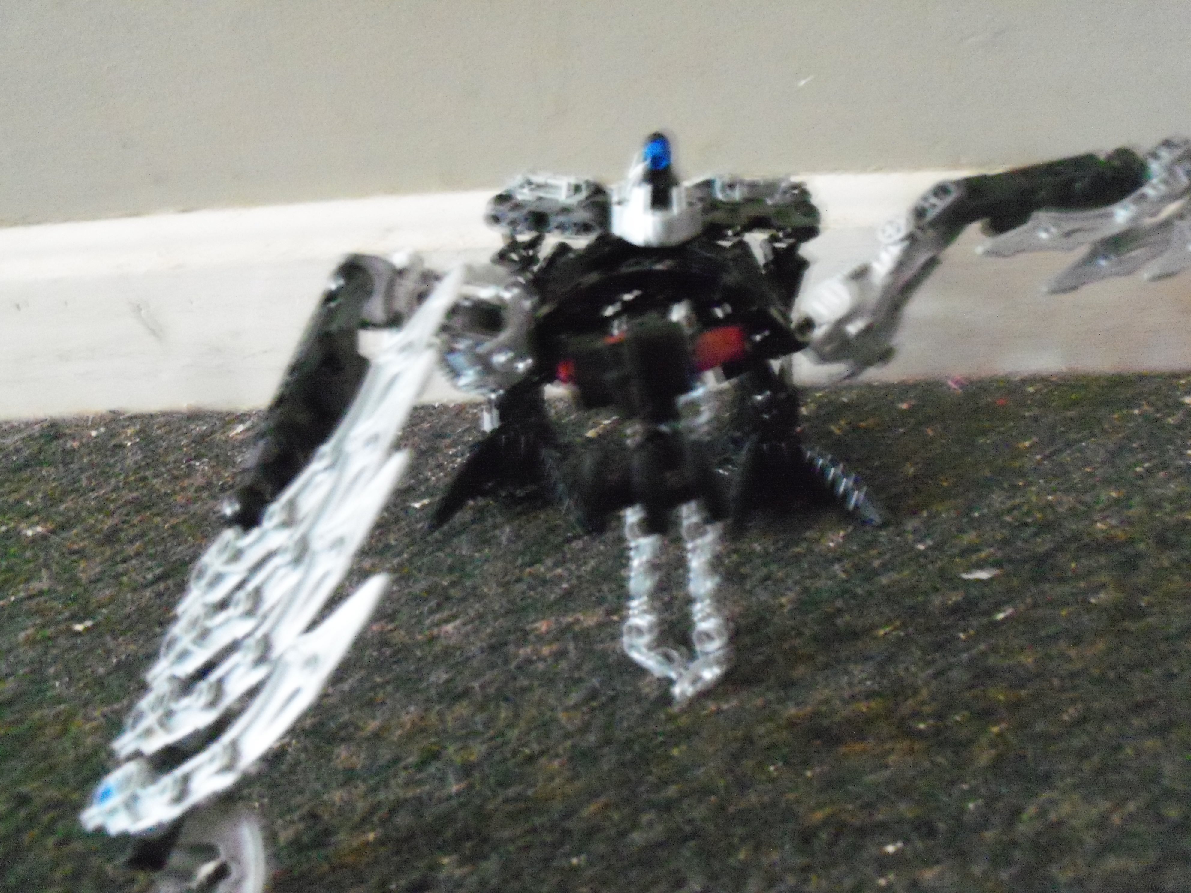 2garagdemonattacking.jpg