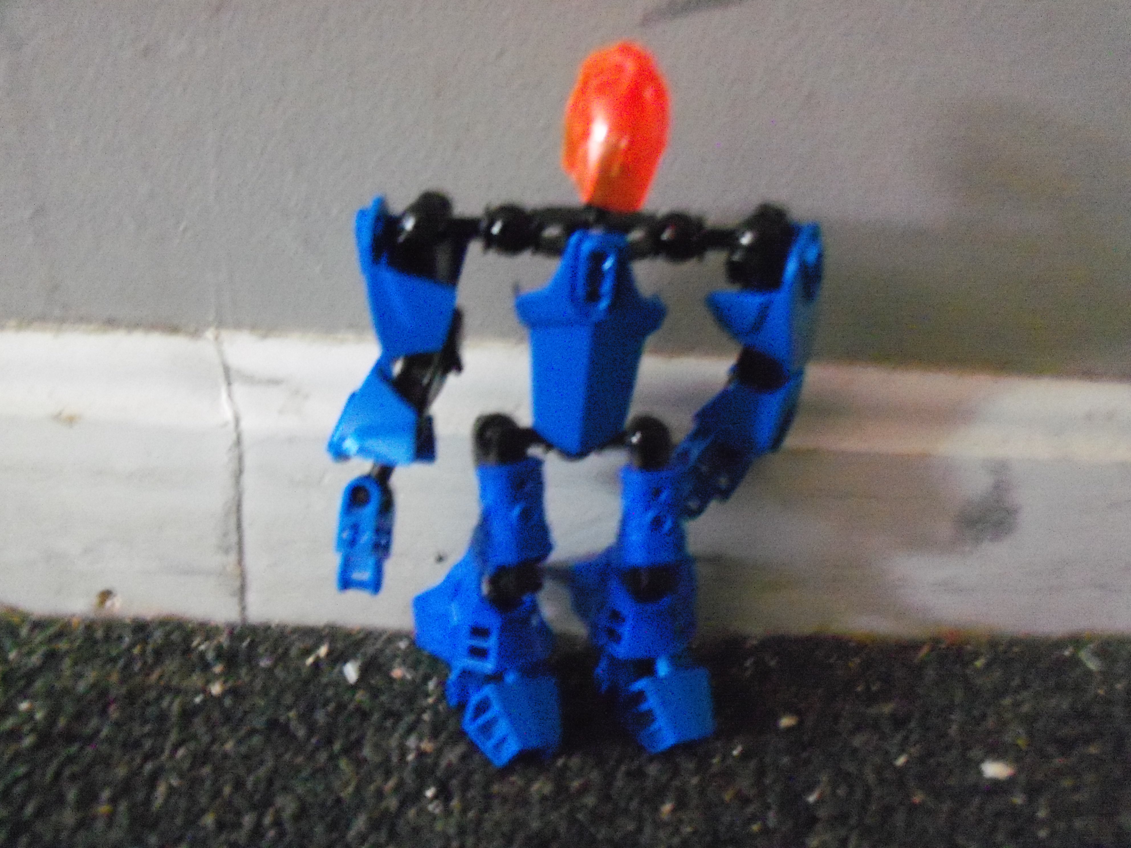 2miniaturerockhurler.jpg