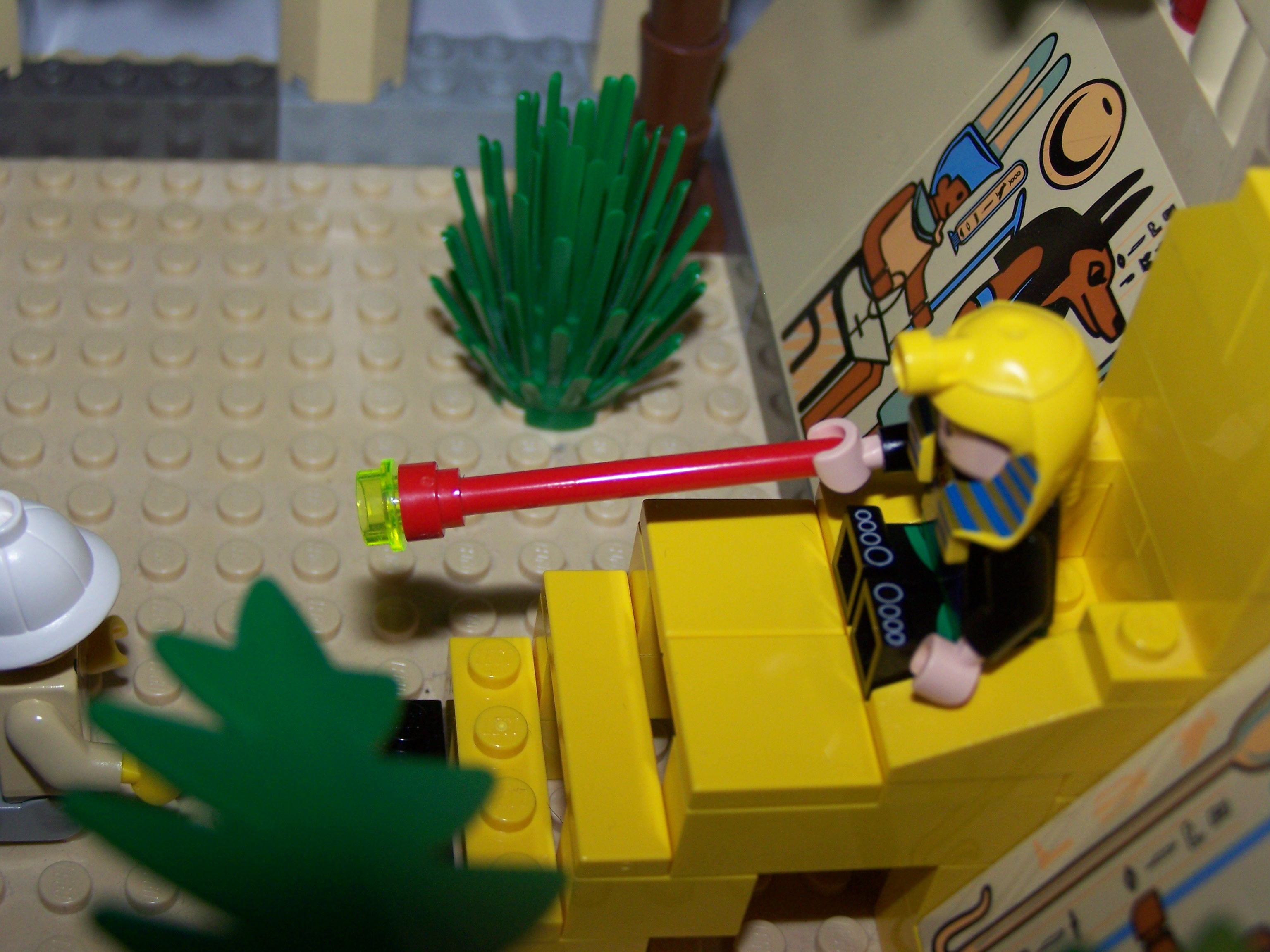 throne1.jpg