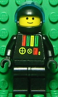 uk_lego_club_sticker03.jpg