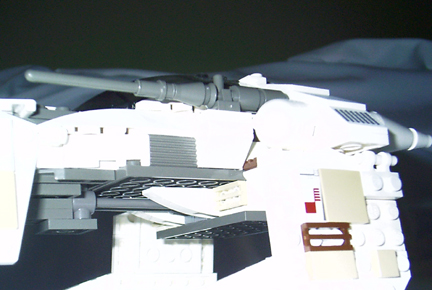 sharp_spiral_under_cockpit_detail_1.jpg