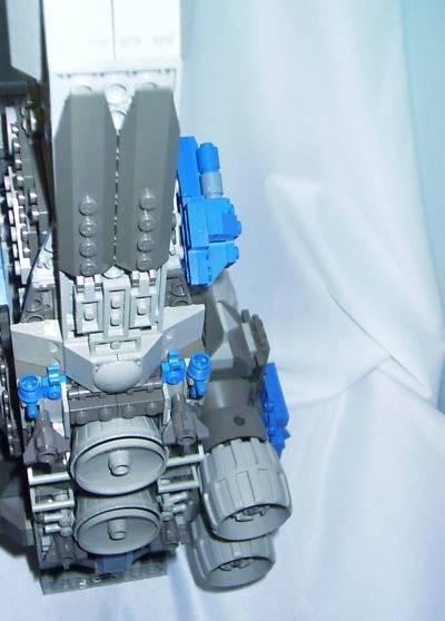ucs_mwing_aft.jpg