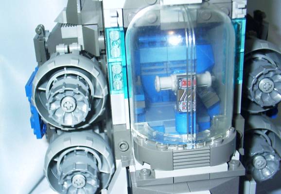 ucs_mwing_cockpit_closed_seat_raised.jpg