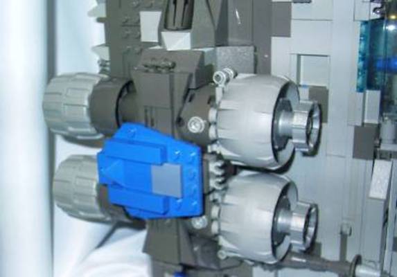 ucs_mwing_engines.jpg