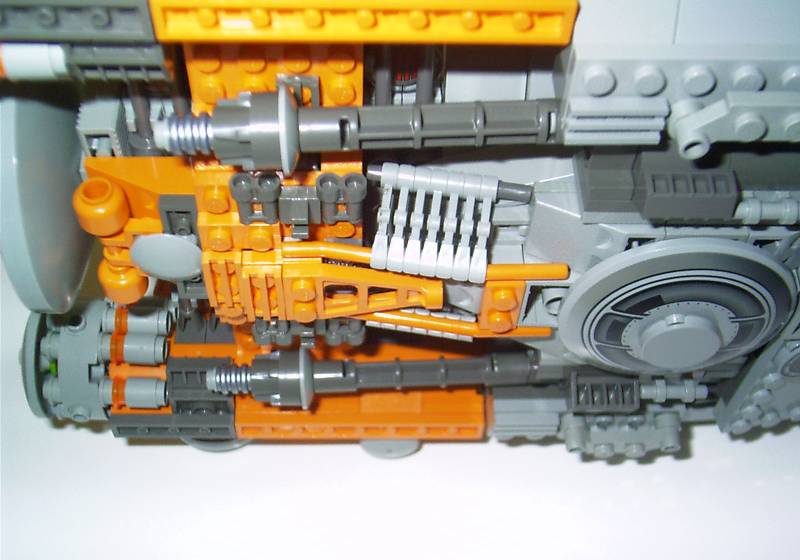 ucs_mwing_cannons_and_belly_greeble.jpg