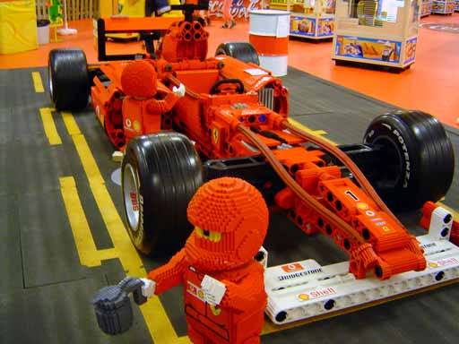 ferrari-model1.jpg