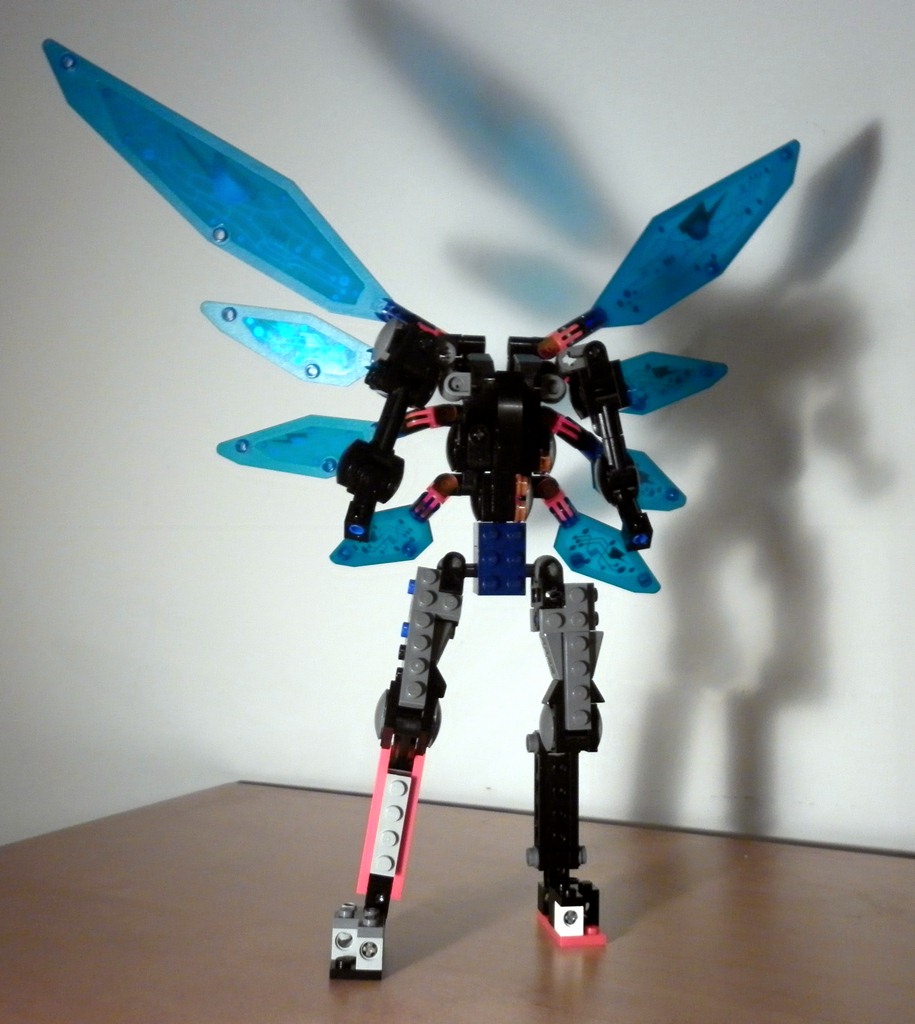 flyingmooncreature_003.jpg