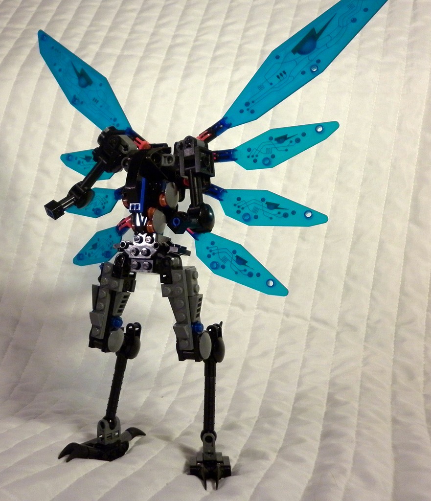 flyingmooncreature_005.jpg