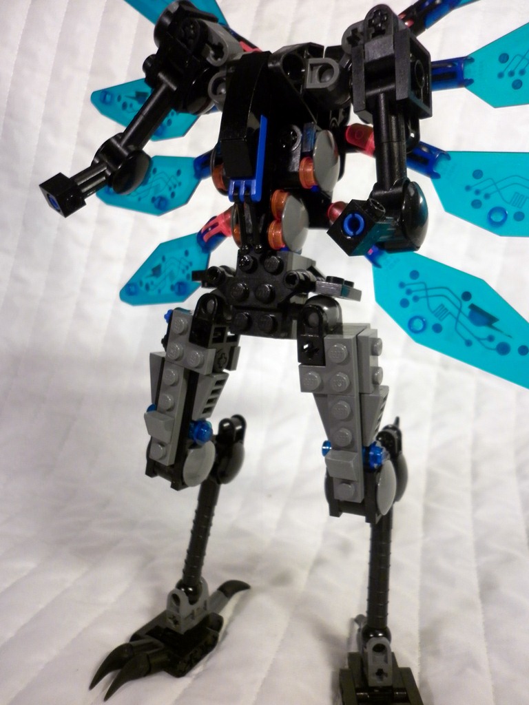 flyingmooncreature_006.jpg