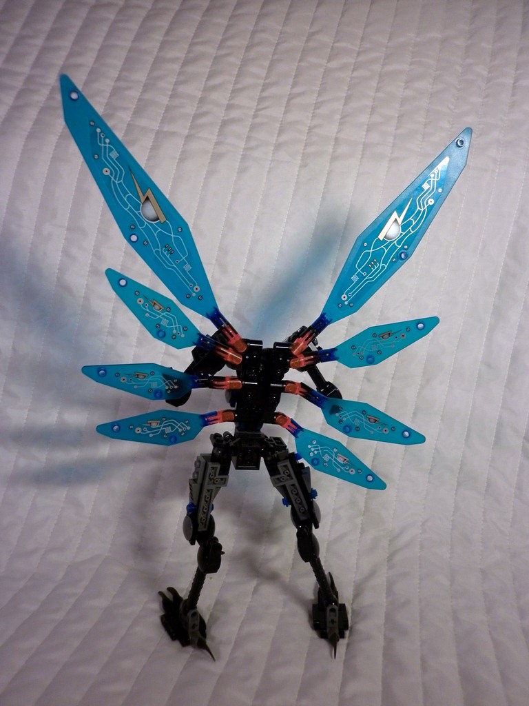 flyingmooncreature_007.jpg