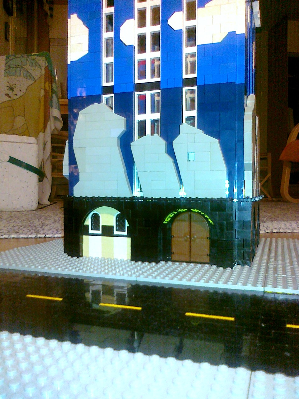 01_flat_streetview.jpg