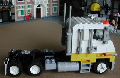 freightliner2.jpg