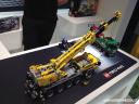 lego-technic-mobile-crane-mk-ii-42009-4.jpg