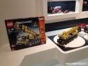 lego-technic-mobile-crane-mk-ii-42009.jpg