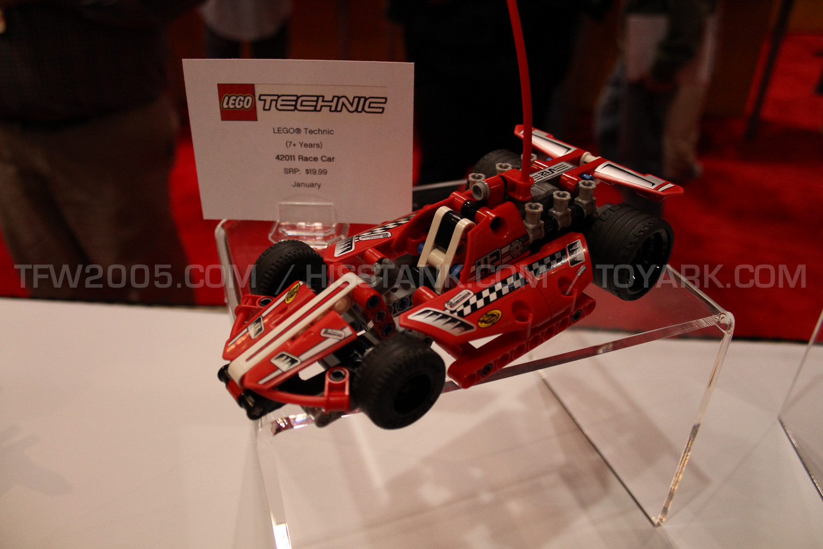 toyfairlego-229_1360506273.jpg