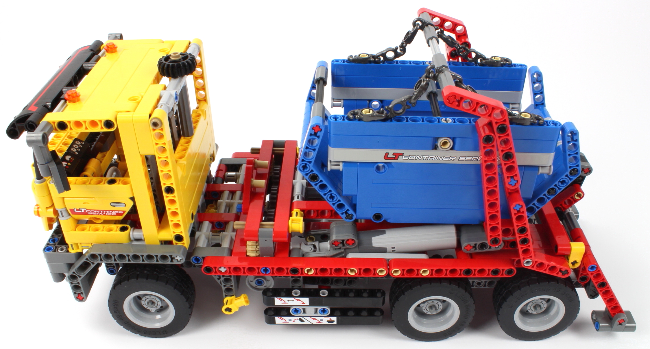 10949982516_32266aa38f_o.jpg