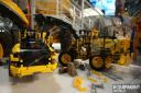 lego-technic-volvo-l350f-and-a25f3.jpg